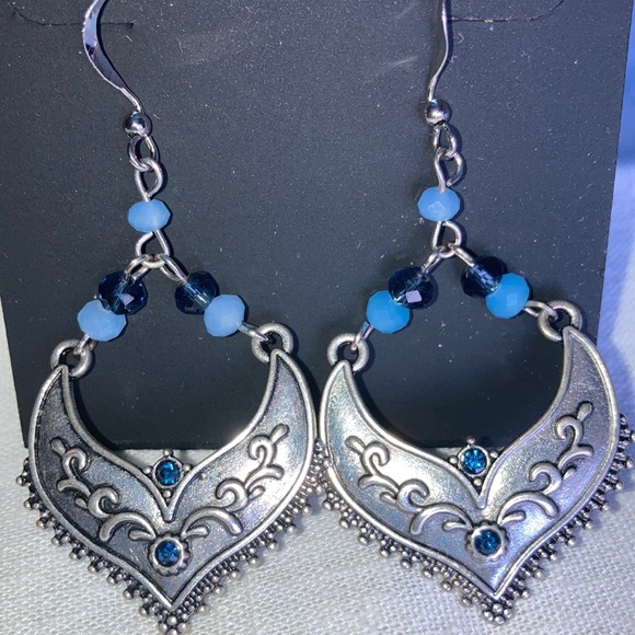 INC International Concepts Jewelry - NWOT INC st w/2 shades purple beads and 2 purple rhinestones, $16